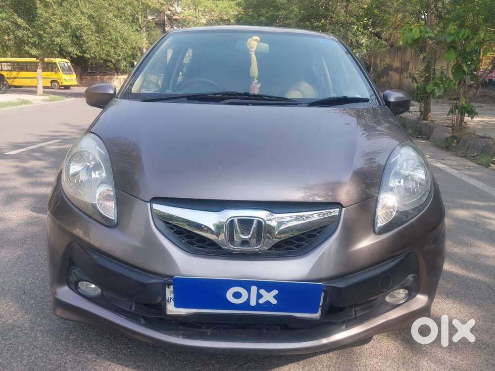 Honda Brio V Mt, 2013, Petrol