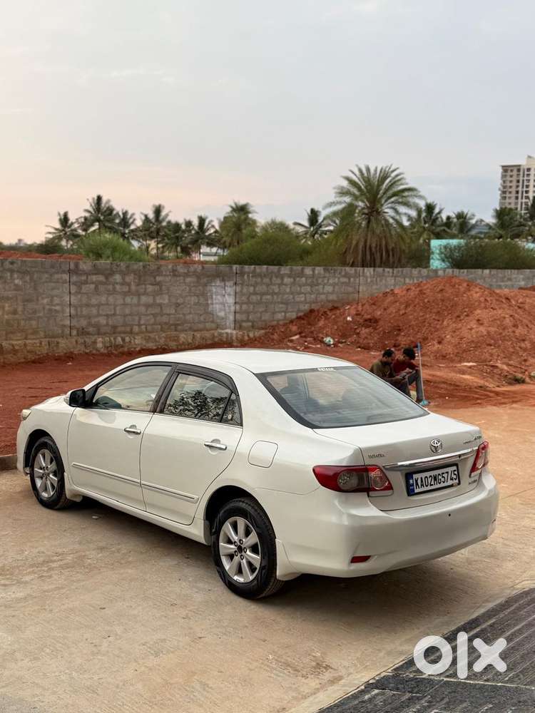 Toyota Corolla Altis 2010-2013 Diesel D4dg, 2012, Diesel