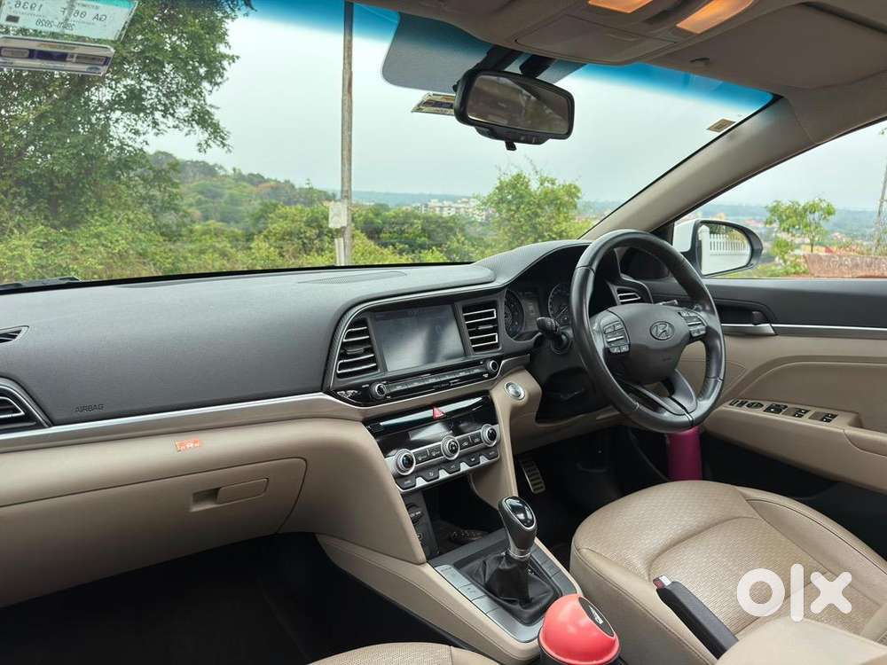 Hyundai Elantra 2020 Petrol Well Maintained