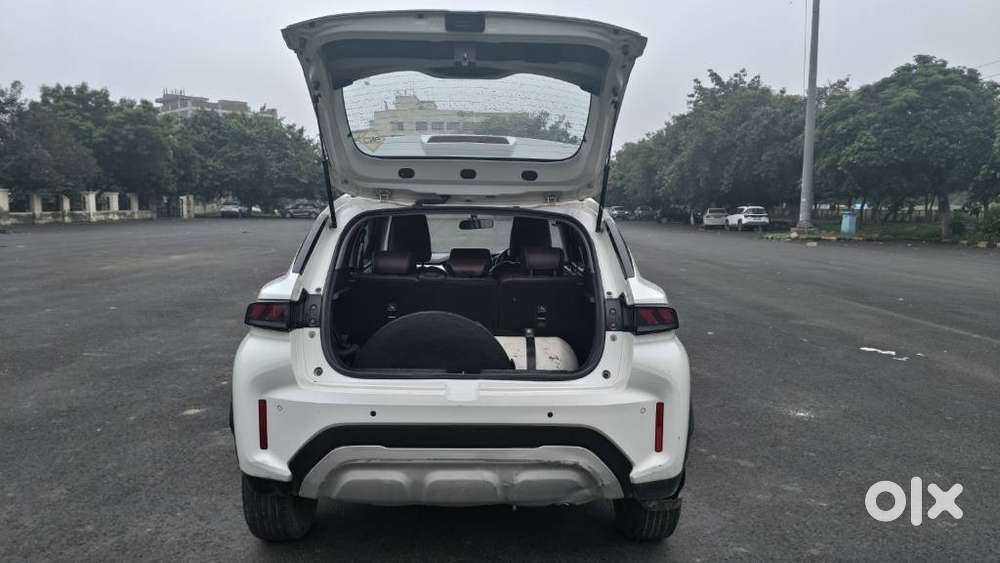 Maruti Suzuki Fronx Sigma 1.2 Cng, 2024, Cng & Hybrids