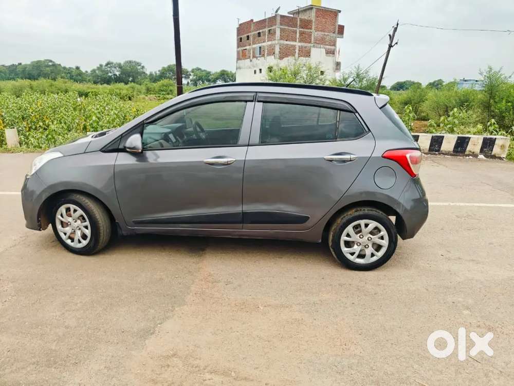 Hyundai Grand I10 2017 Petrol Well Maintained