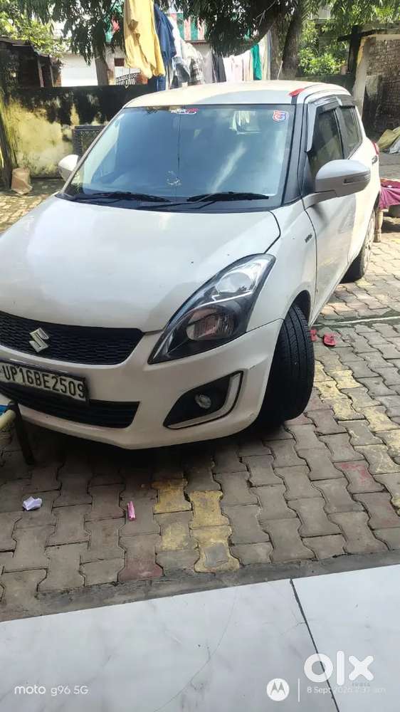 2nd Owner Maruti Swift 2016 Diesel Amt