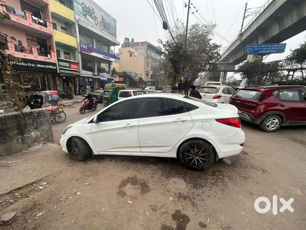 Hyundai Car Manual 2013