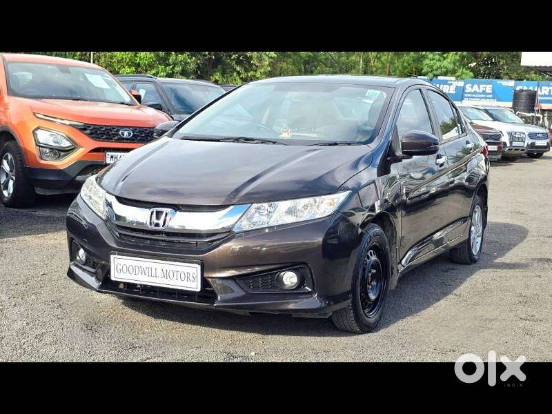 Honda City V At Sunroof I-vtec, 2016, Petrol