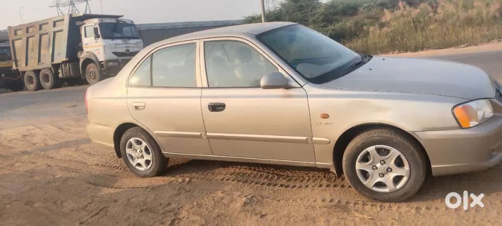 Hyundai Accent Gl Petrol 2010