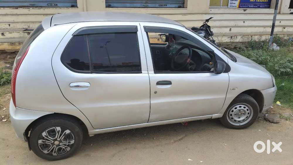 Tata Indica Ev2 2012