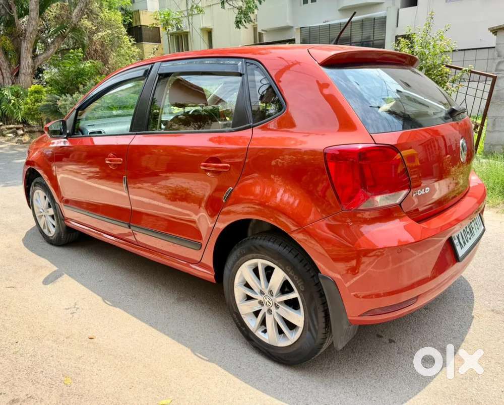 Volkswagen Polo Petrol Highline 1.2l, 2016, Petrol