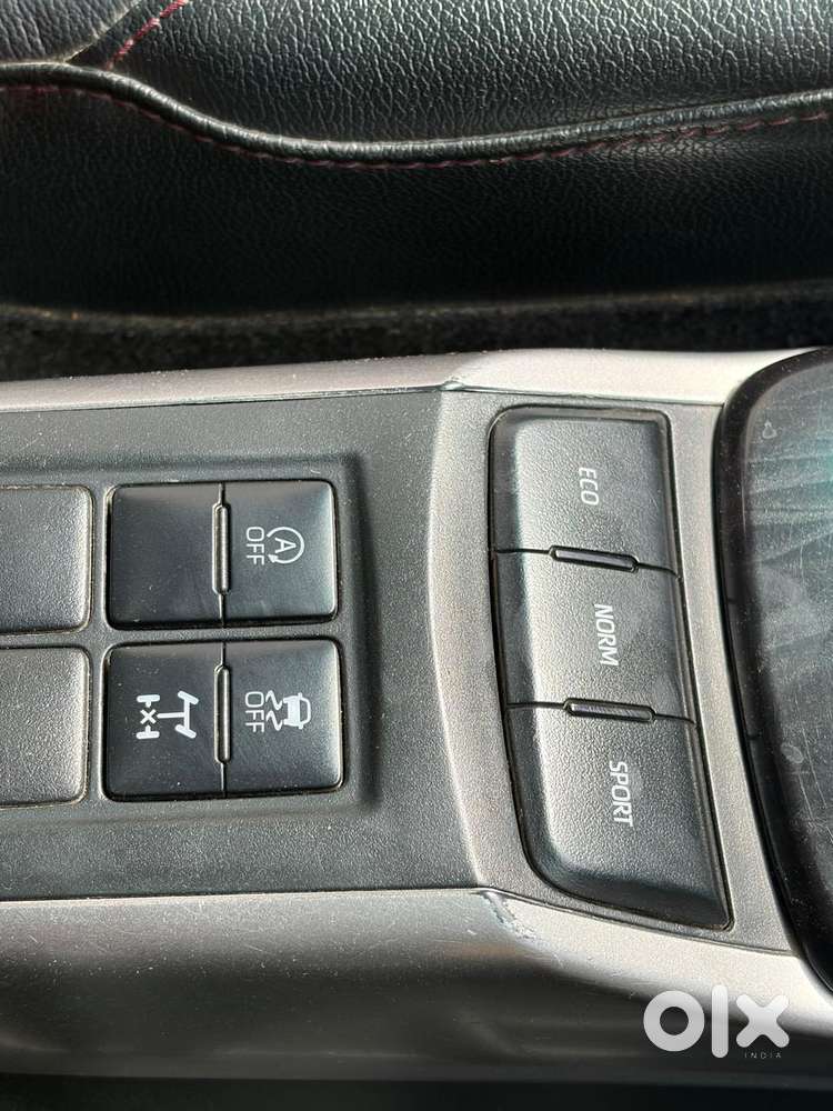 Toyota Fortuner Legender 4x4 At 2.8, 2022, Diesel