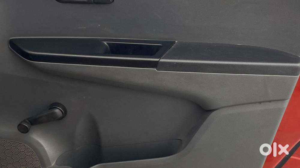 Mahindra Kuv100 Nxt 1.2 K2 Petrol 6 Str, 2018, Petrol
