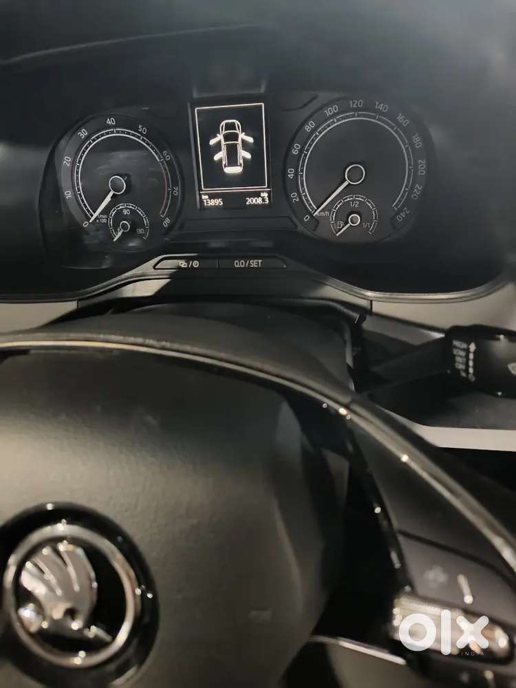 Skoda Kushaq Signature 2026 Petrol Manual