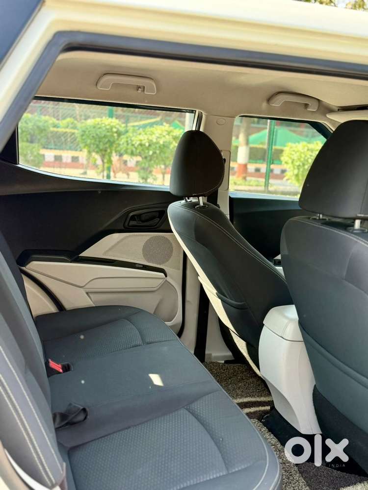 Mahindra Xuv300 Turbosport Petrol 2019