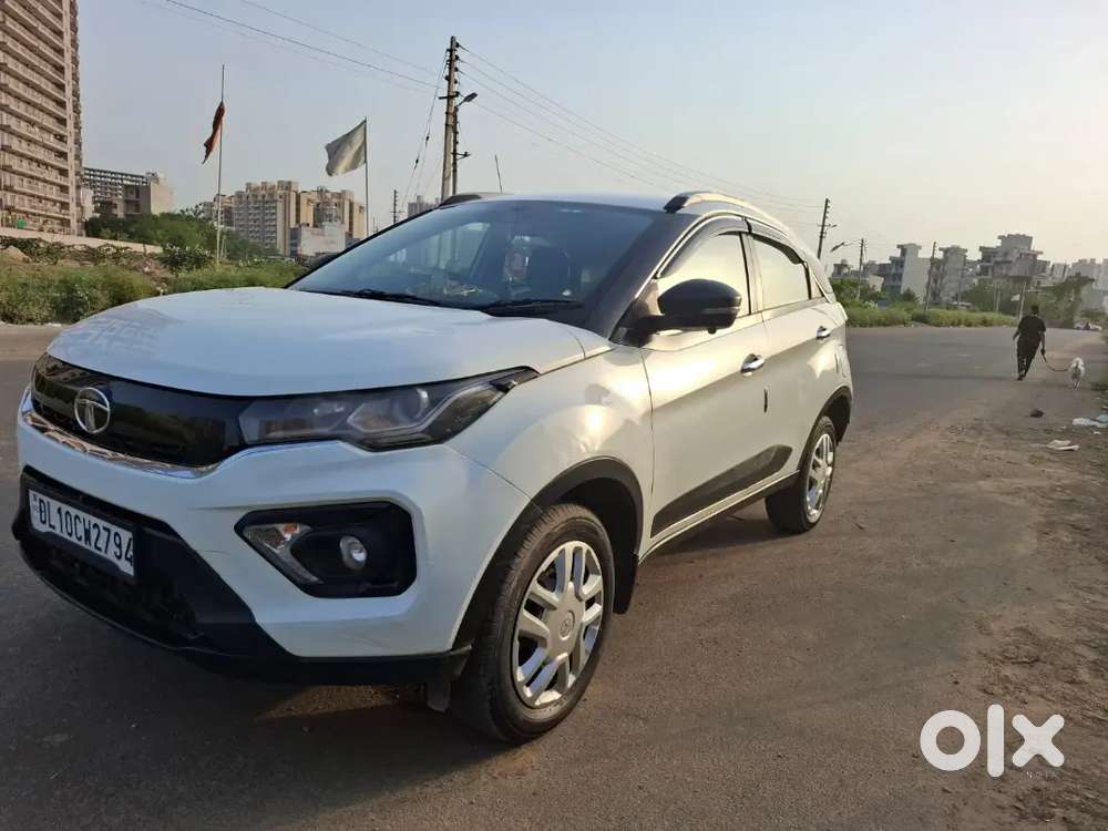 Tata Nexon 2023 Petrol 32500 Km Driven