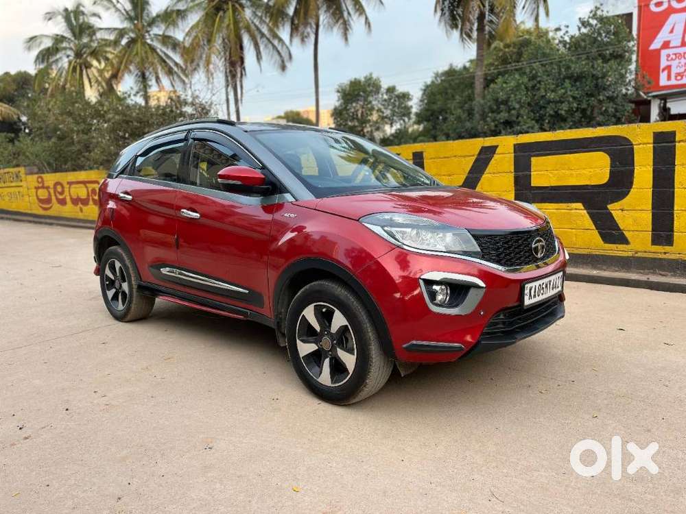 Tata Nexon 1.2 Revotron Xza Plus Dualtone, 2018, Petrol
