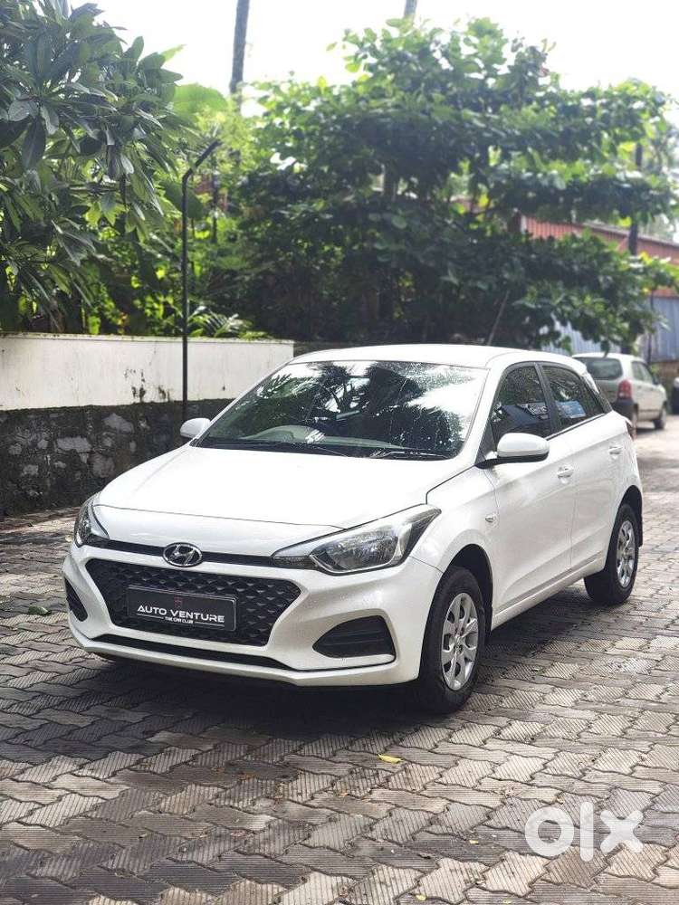 Hyundai I20 Magna 1.2 Mt, 2018, Petrol