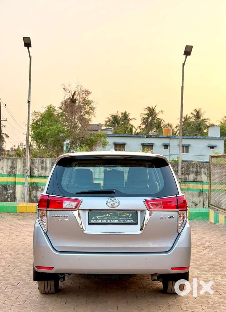 Toyota Innova Crysta 2.4 Z 7 Str, 2025, Diesel