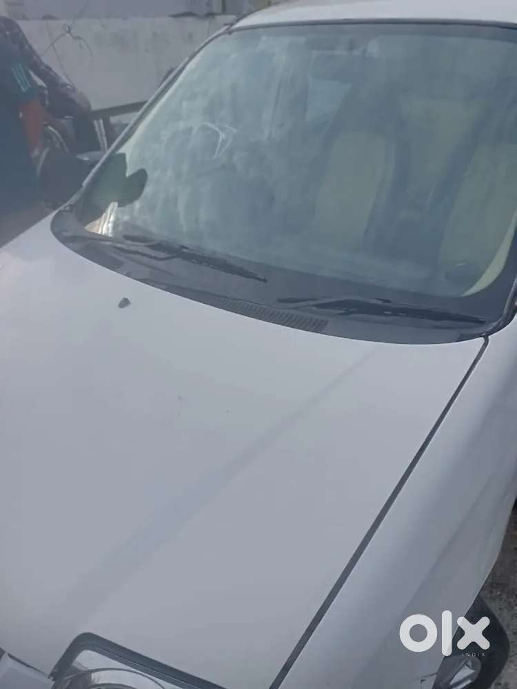 Hyundai Santro 2012 Car