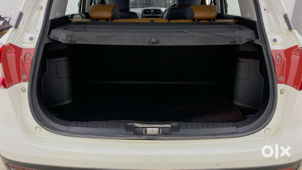 Maruti Suzuki Vitara Brezza 1.5 Zxi Plus At, 2021, Petrol