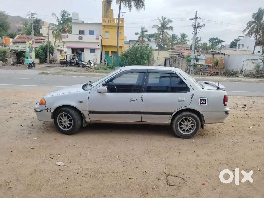 Maruti Suzuki Esteem Vxi 2002