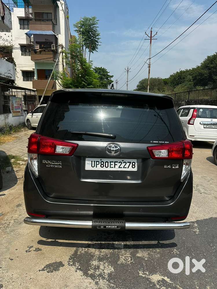 Toyota Innova Crysta 2017