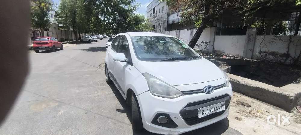 Hyundai Xcent 2014 Diesel Well Maintained