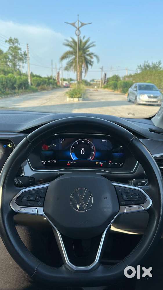 Volkswagen Taigun 1.0 Tsi Topline, 2023, Petrol