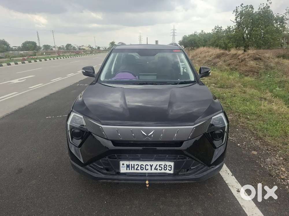 Mahindra Xuv 3xo Revx-a Pg Mt 2026