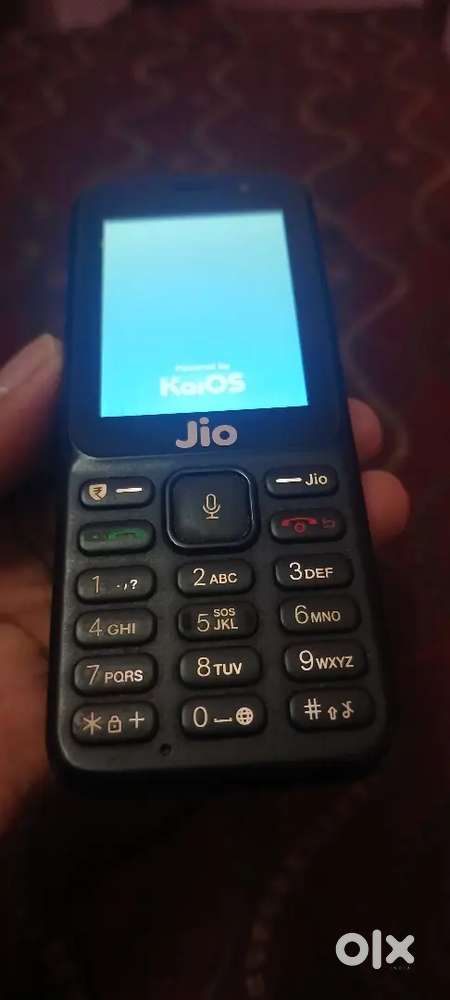 4G KEYPAD PHONE NEW CONDITION