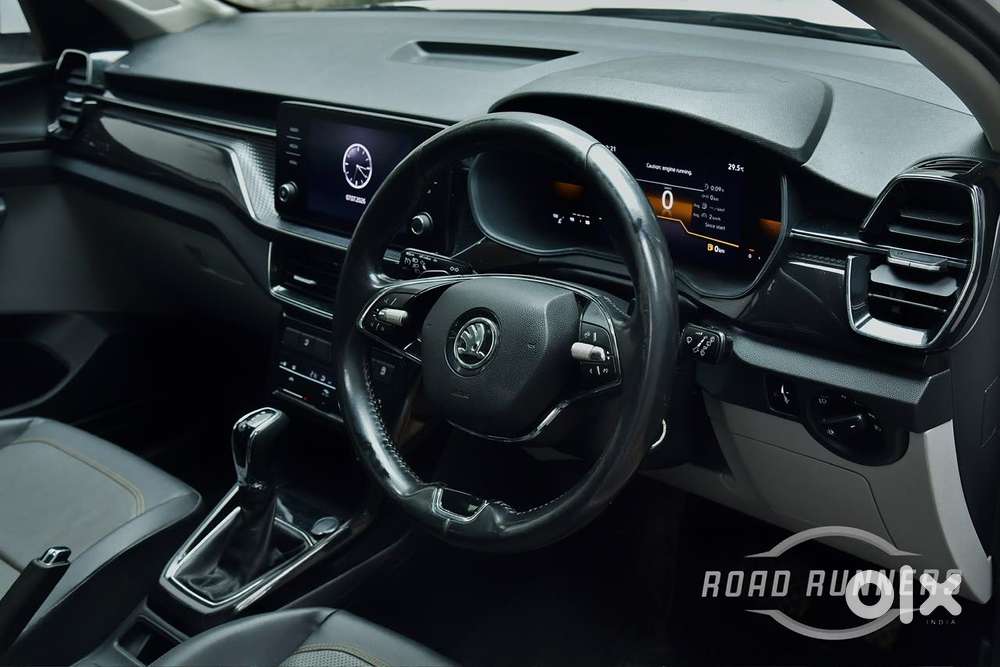 Skoda Kushaq 1.0 Tsi Style At, 2023, Petrol