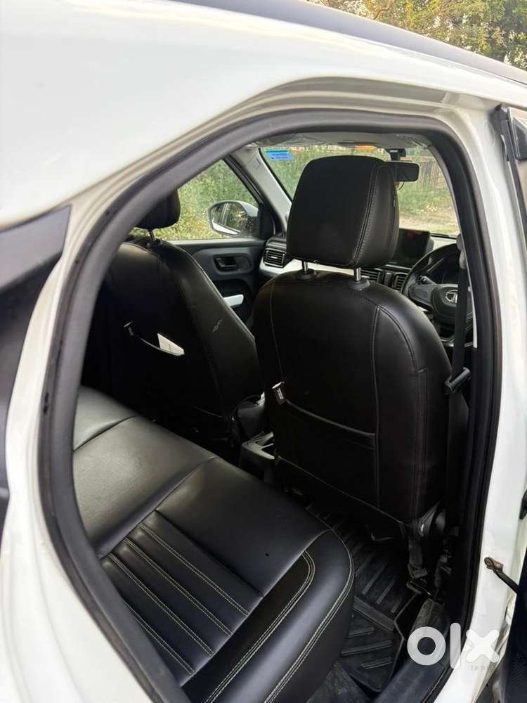 Tata Punch 2023 Petrol 30000 Km Driven
