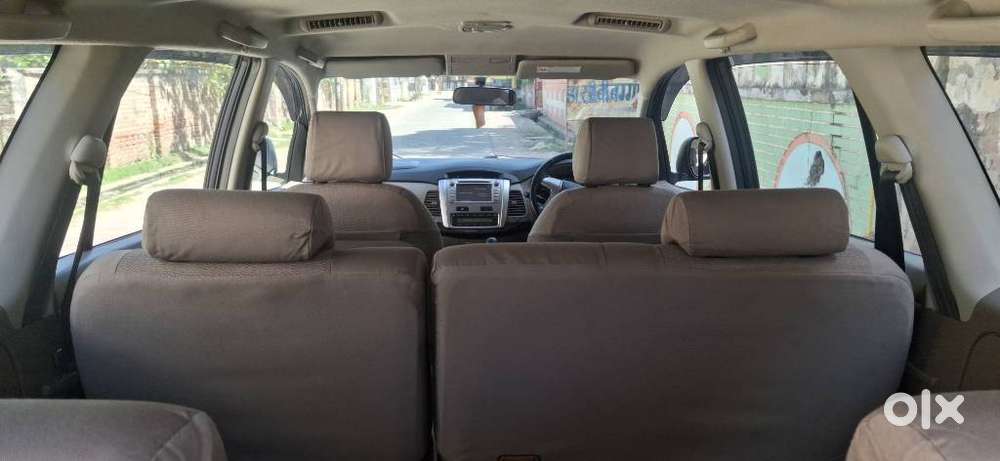 Toyota Innova 2.5 Vx 8 Str, 2015, Diesel