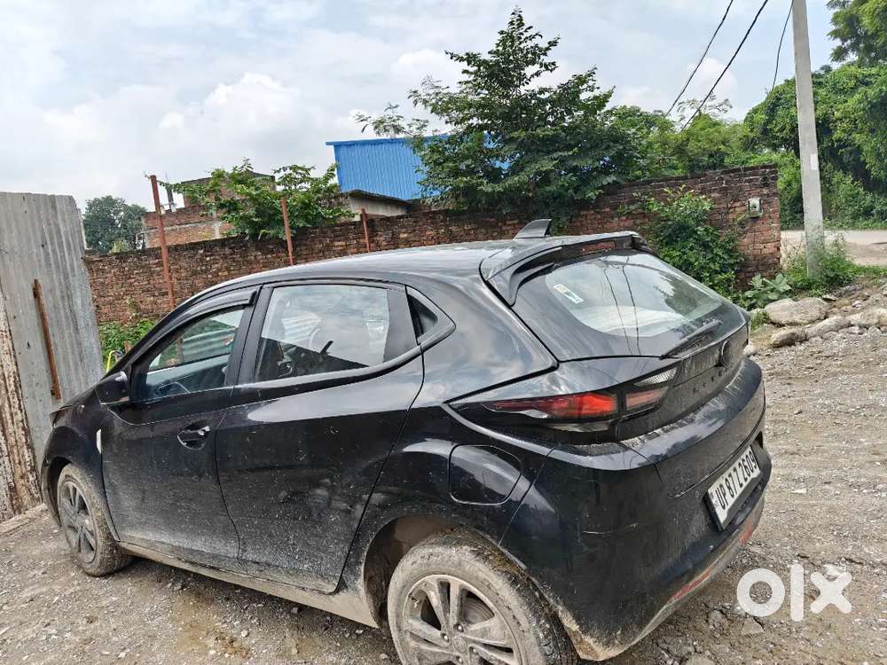 Tata Altroz Xz Plus Dark 2025 Edition
