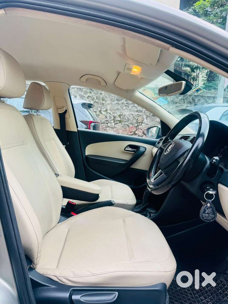 Skoda Rapid Elegance Petrol 2017