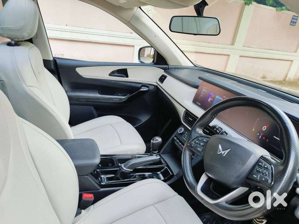 Mahindra Xuv700 2.2 Ax 5 Diesel Mt 7 Str, 2024, Diesel