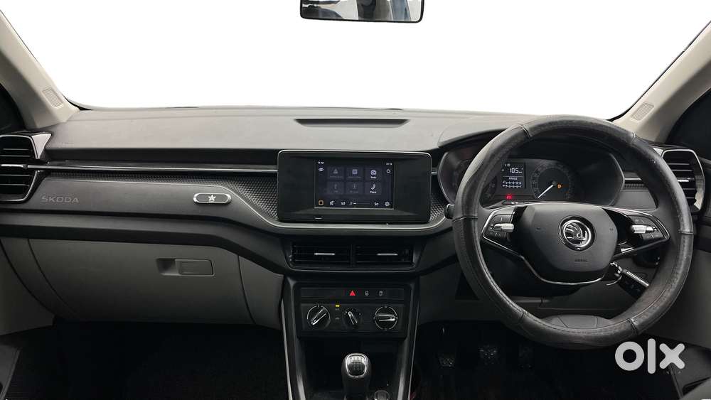 Skoda Kushaq 1.0 Tsi Active, 2022, Petrol