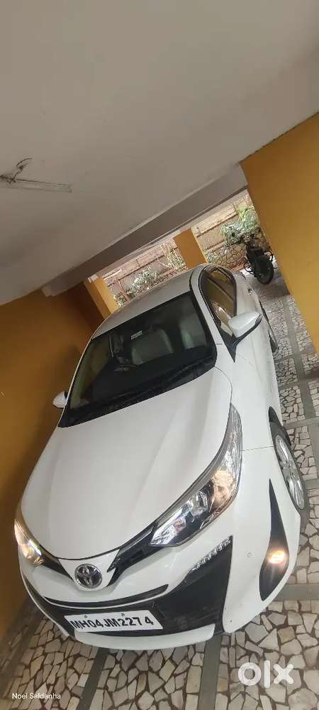 Mint Condition Pearl White Yaris Vx Cvt With 7 Airbags