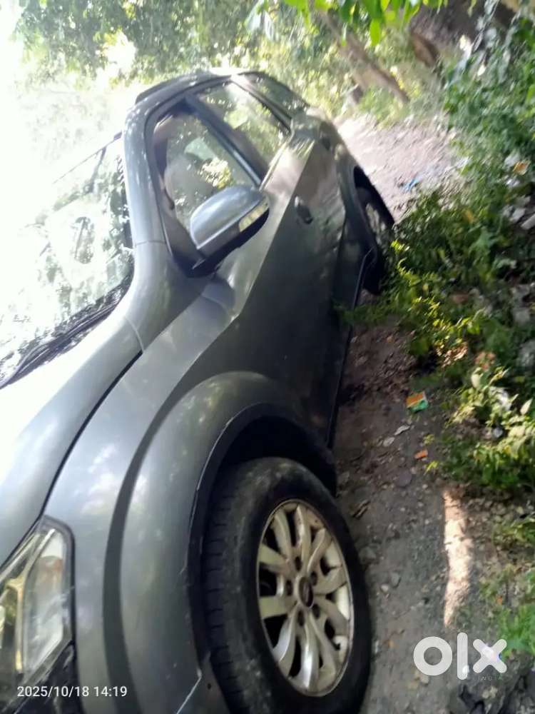 Mahindra Xuv500 2017 Diesel 95000 Km Driven