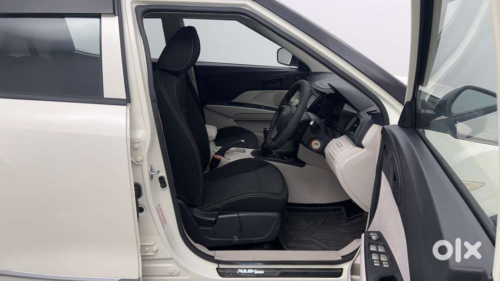 Mahindra Xuv300 W4, 2021, Petrol