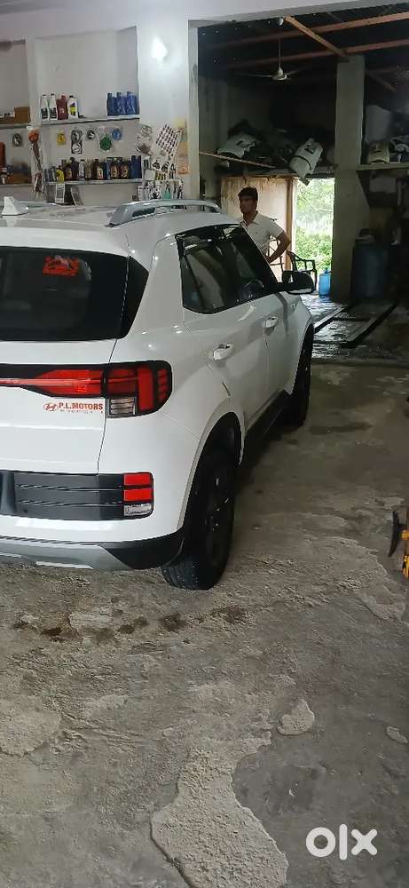Hyundai Venue Turbo 2024