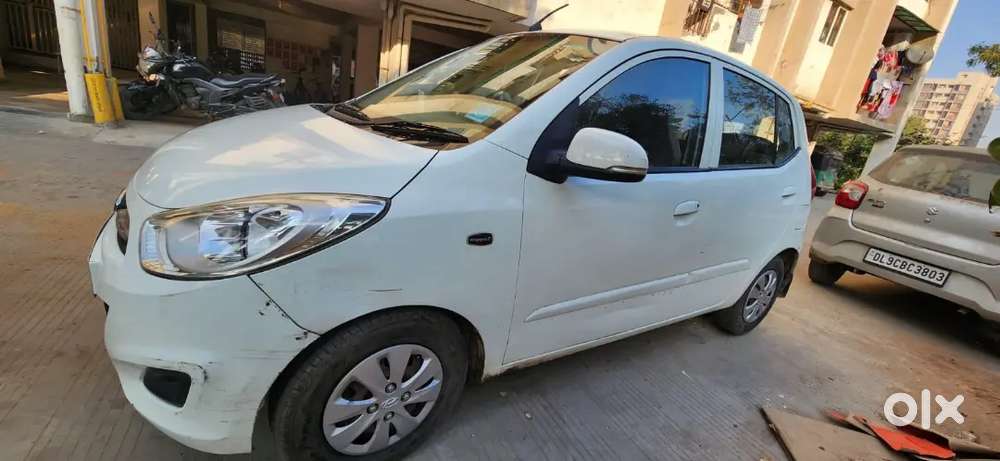 Hyundai I10 2012 Petrol Well Maintained Only 70000 Km Drivven