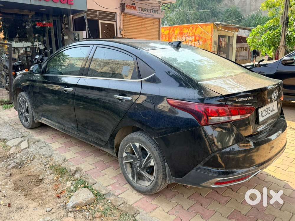 Hyundai Verna Diesel 2023 New Tyre Bridgestone Sturdo / New Condition