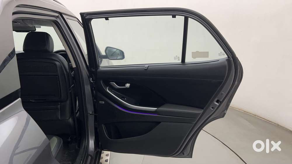 Hyundai Alcazar 1.5 Tdct Signature (o) 7s Petrol, 2023, Petrol