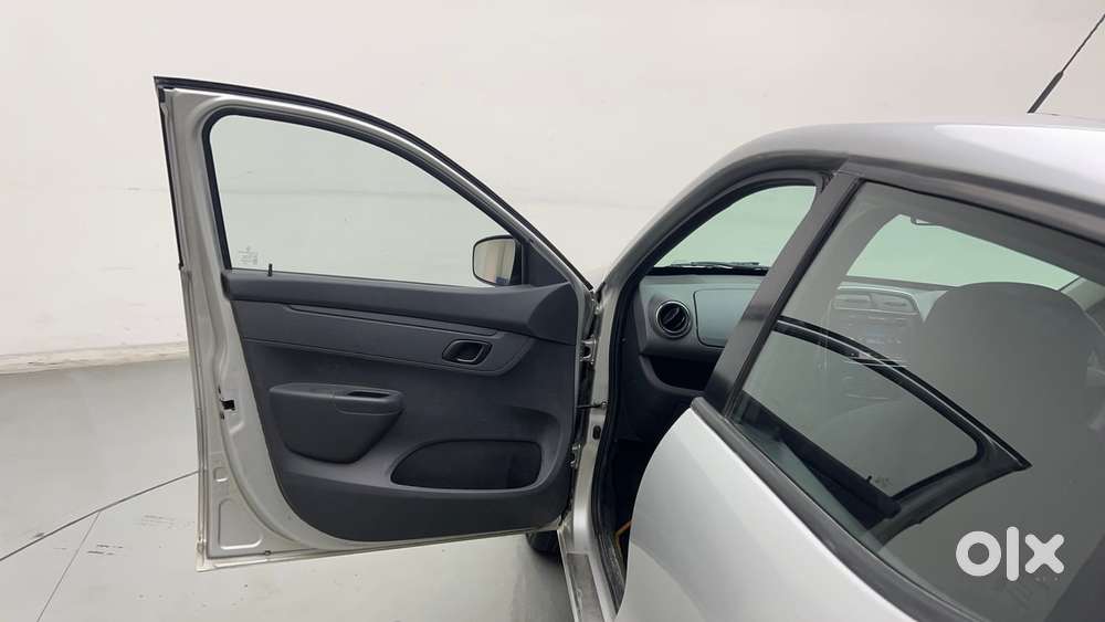 Renault Kwid 1.0 Rxt, 2016, Petrol