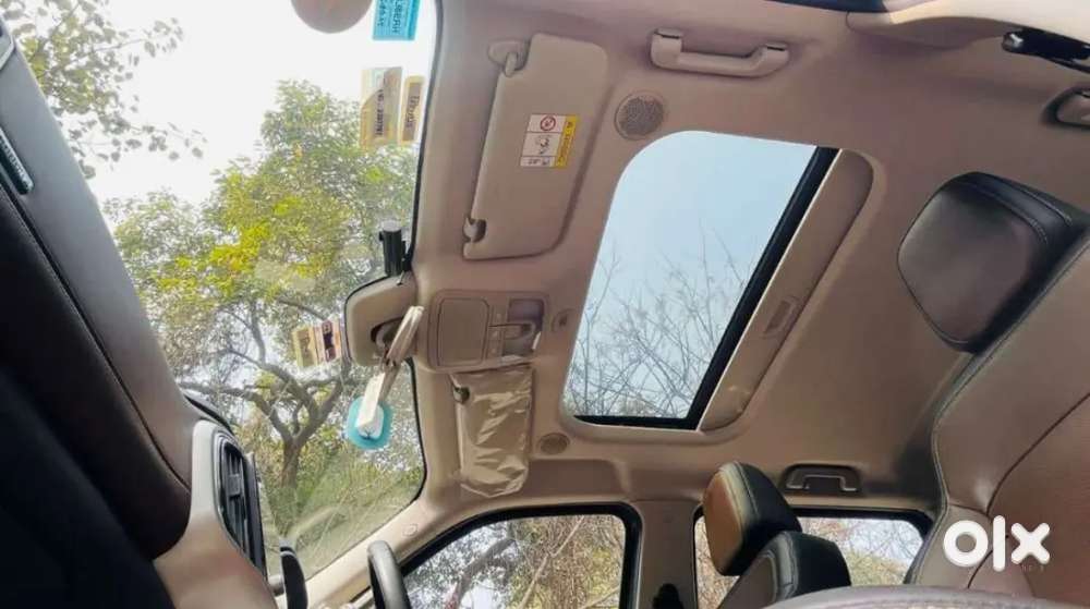Mahindra Scorpio N 2023 Petrol Well Maintained