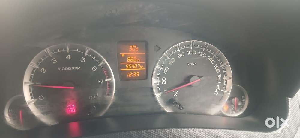 Maruti Suzuki Swift Vvt Zxi, 2015, Petrol