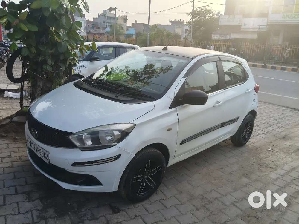 Tata Tiago 2018 Petrol 120000 Km Driven With Savice Record Number 26ki