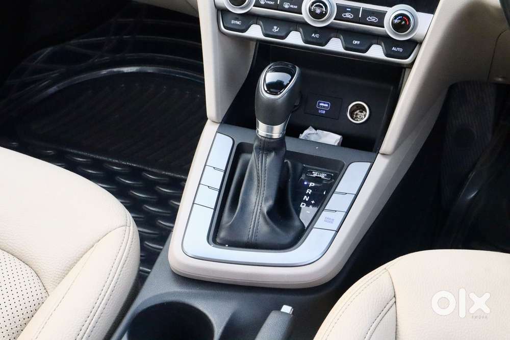 Hyundai Elantra Sx At, 2020, Petrol