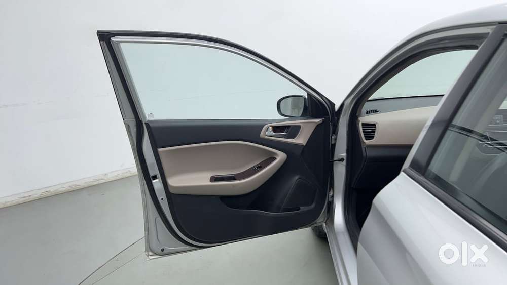 Hyundai Elite I20 [ ] 1.2 Magna, 2015, Petrol
