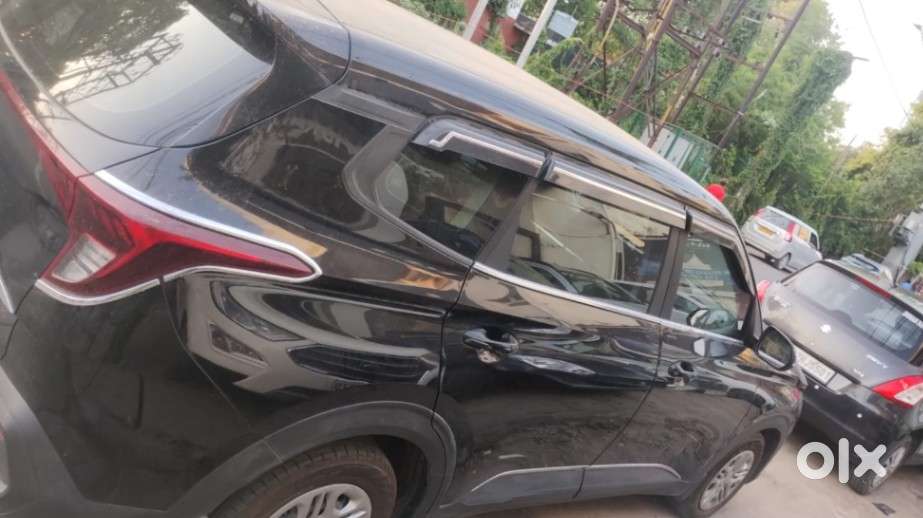 Kia Carens 1.5 Premium 7 Str, 2025, Petrol