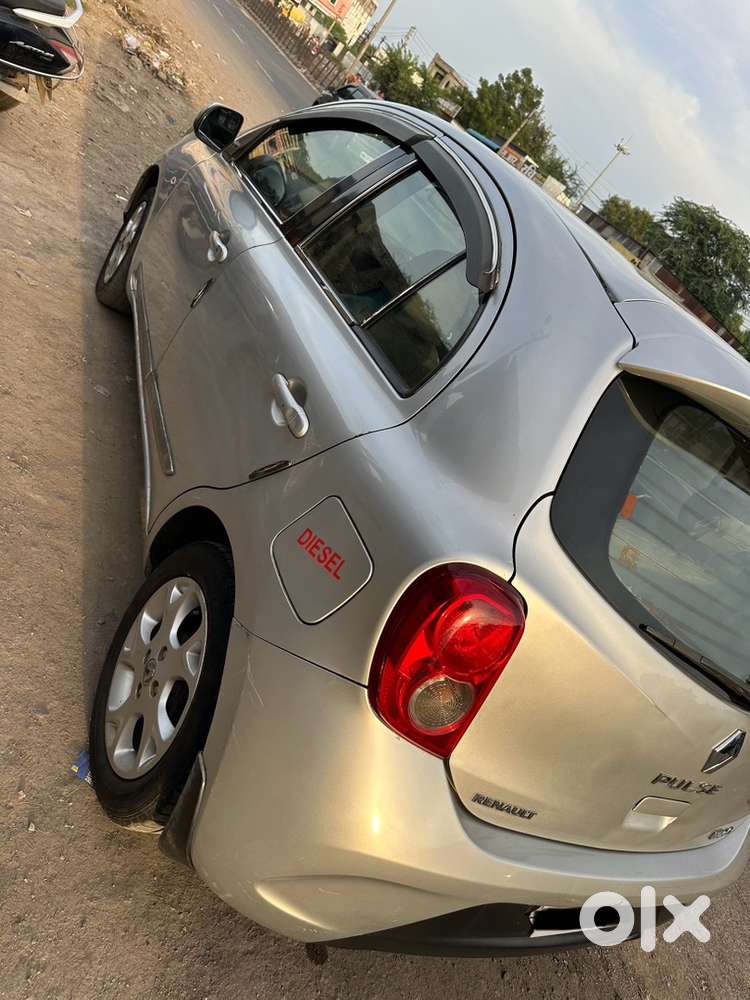 Renault Diesel Car 2012