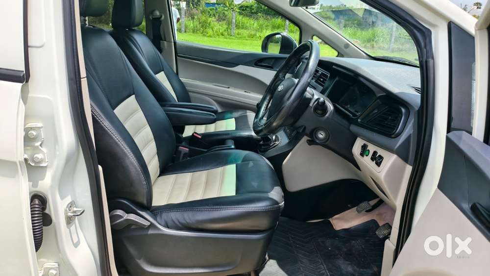 Mahindra Marazzo M2 8str, 2019, Diesel